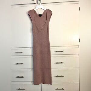 🆕 Express knit dress in dusty pink size small